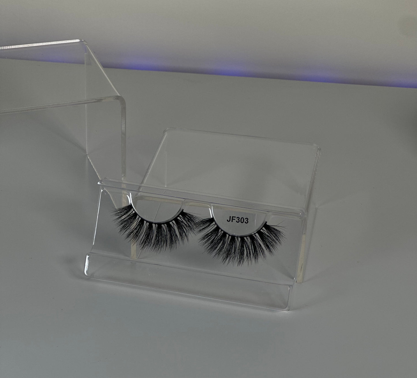 Lash #303